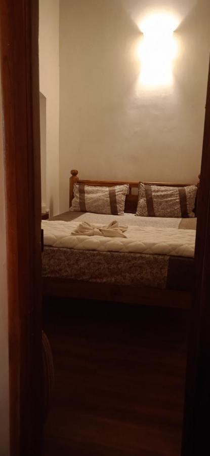 French Rivera Guest House Puducherry Buitenkant foto